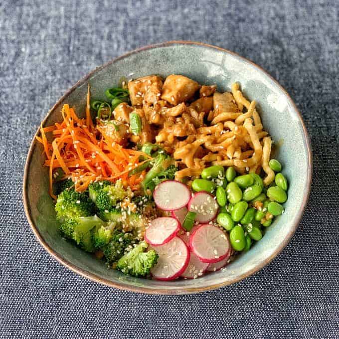 Satay chicken rice bowl recipe