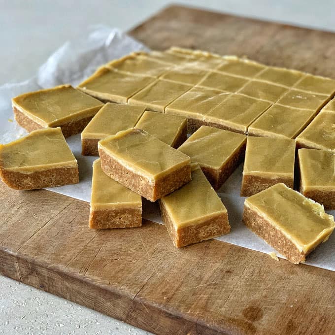 VJ COOKS no bake gingernut slice 