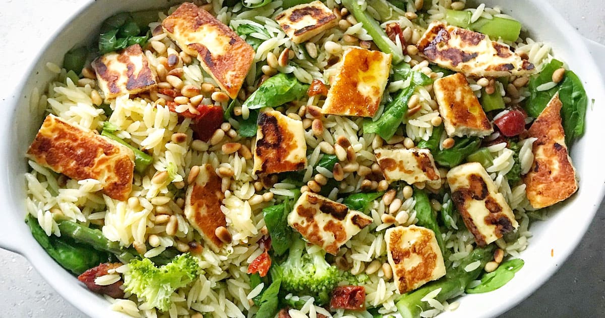 Orzo and halloumi salad