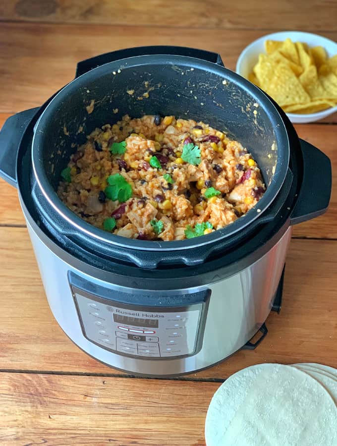 Multi cooker Mexican Chicken and rice VJ Cooks