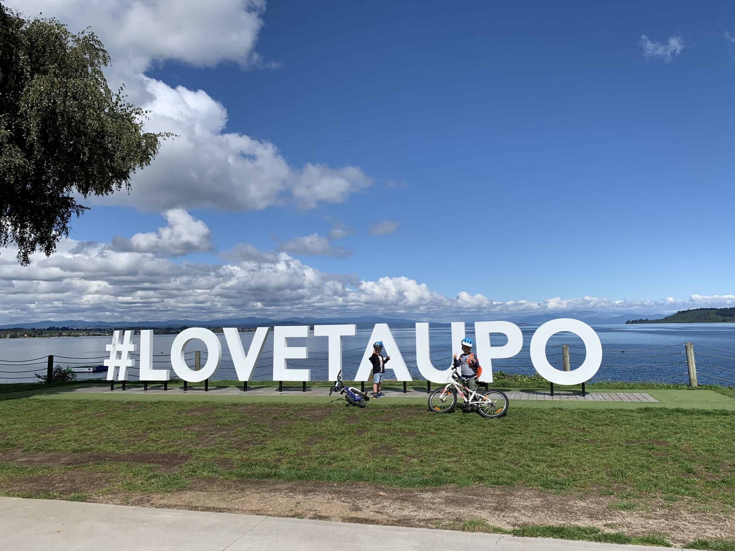 Love Taupo sign