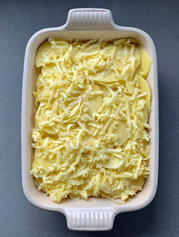 Cheesy potato bake