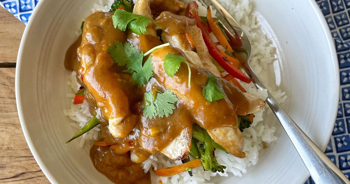 Chicken and Vegetable Stir Fry with Satay Sauce