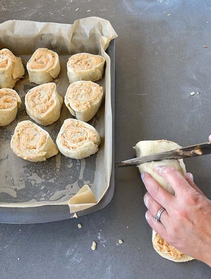 Cheesy Buffalo Chicken Scrolls - VJ Cooks