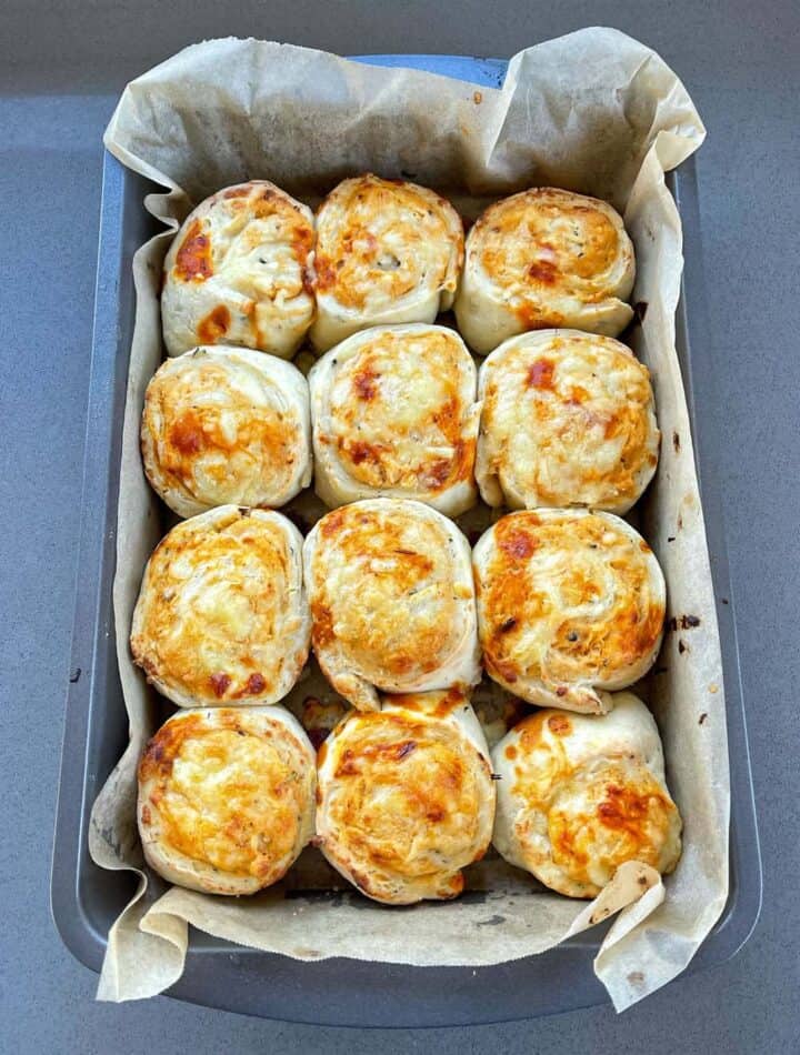Cheesy Buffalo Chicken Scrolls - VJ Cooks