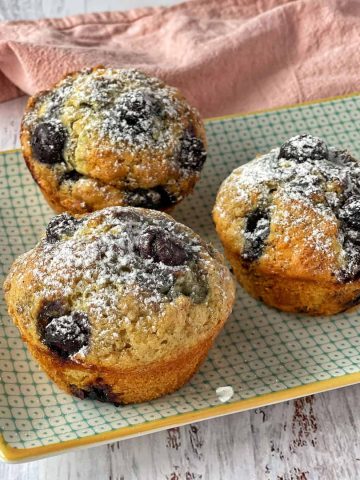 Blueberry oaty muffins