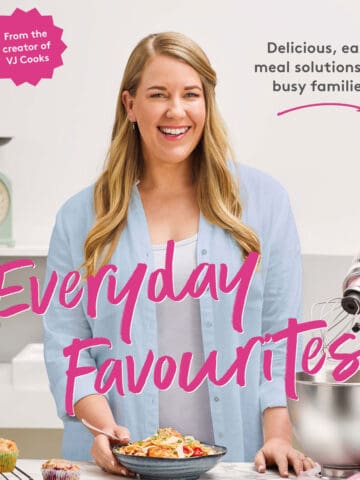 Everyday Favourites Cookbook Cover