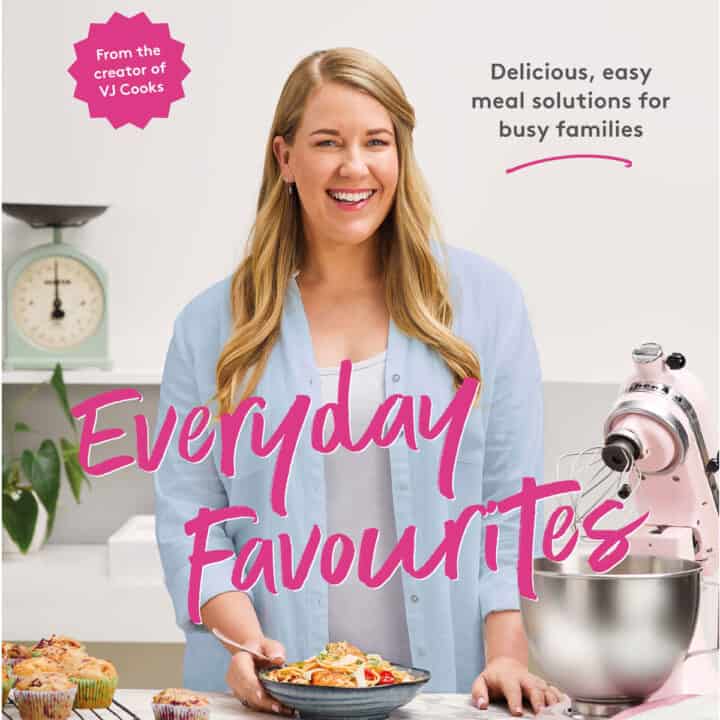 Everyday Favourites Cookbook Cover