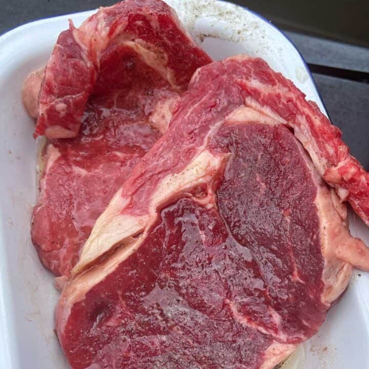 Steak with Creamy Garlic Prawns VJ Cooks