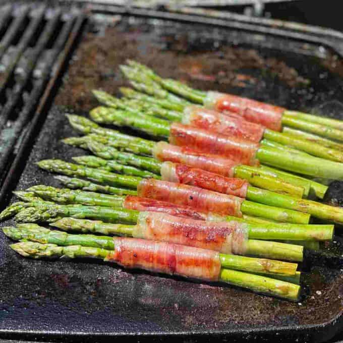 Asparagus wrapped in prosciutto vj cooks