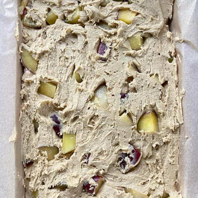 The cake batter spread into a medium sized stray for the plum and cream cheese tray bake