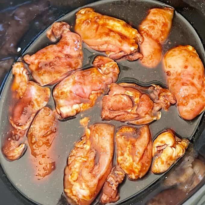 Chicken and hiney soy marinate in a crockpot.